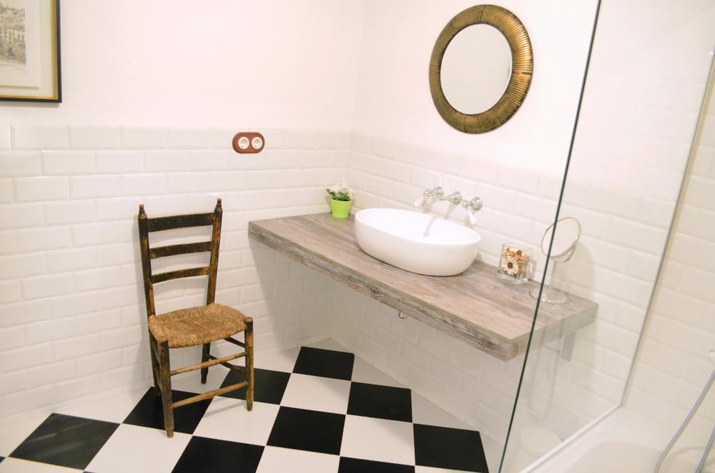 Cal Comabella Bed and Breakfast Balaguer Exteriör bild
